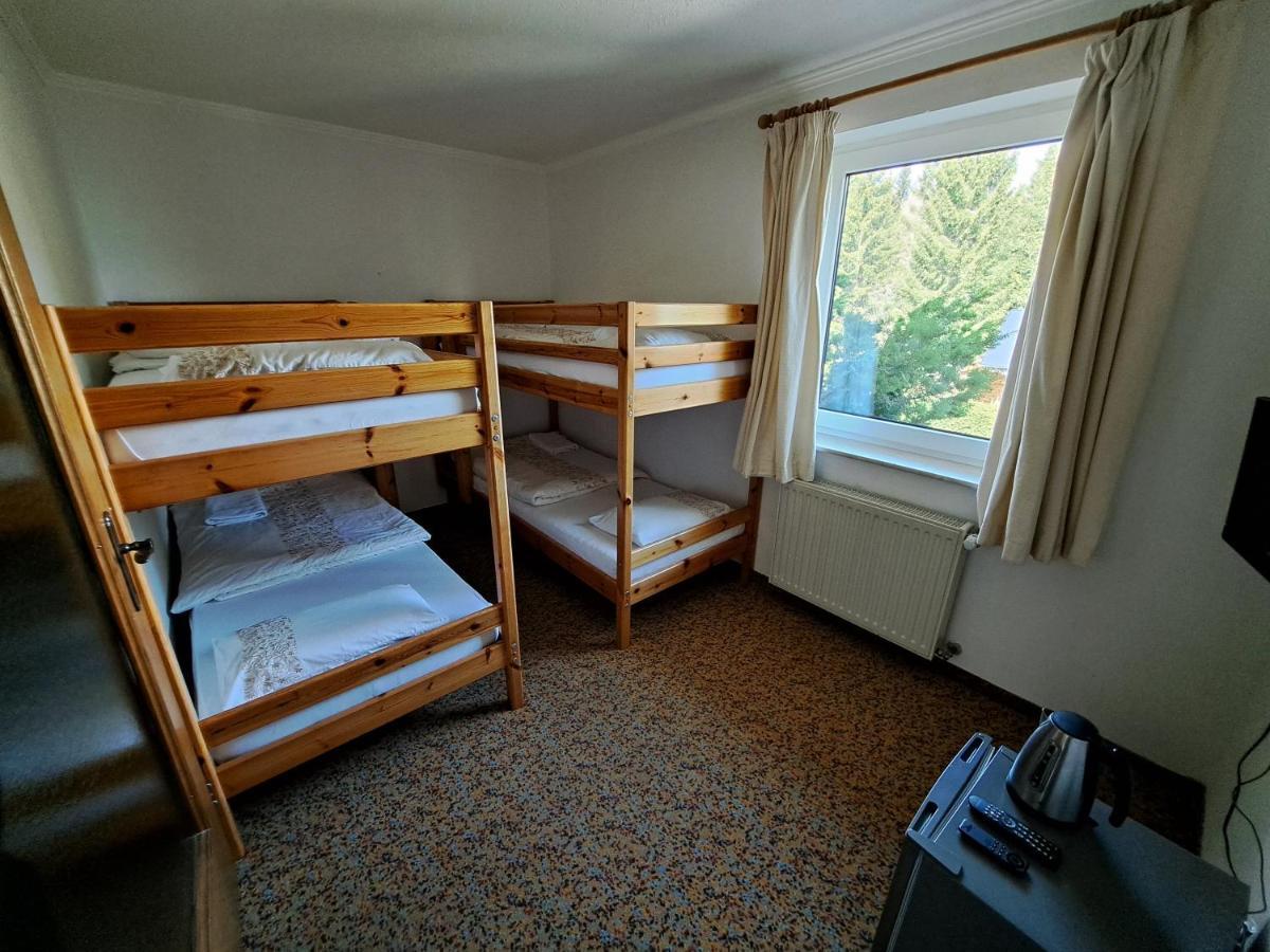 Blue Mountain Hotel